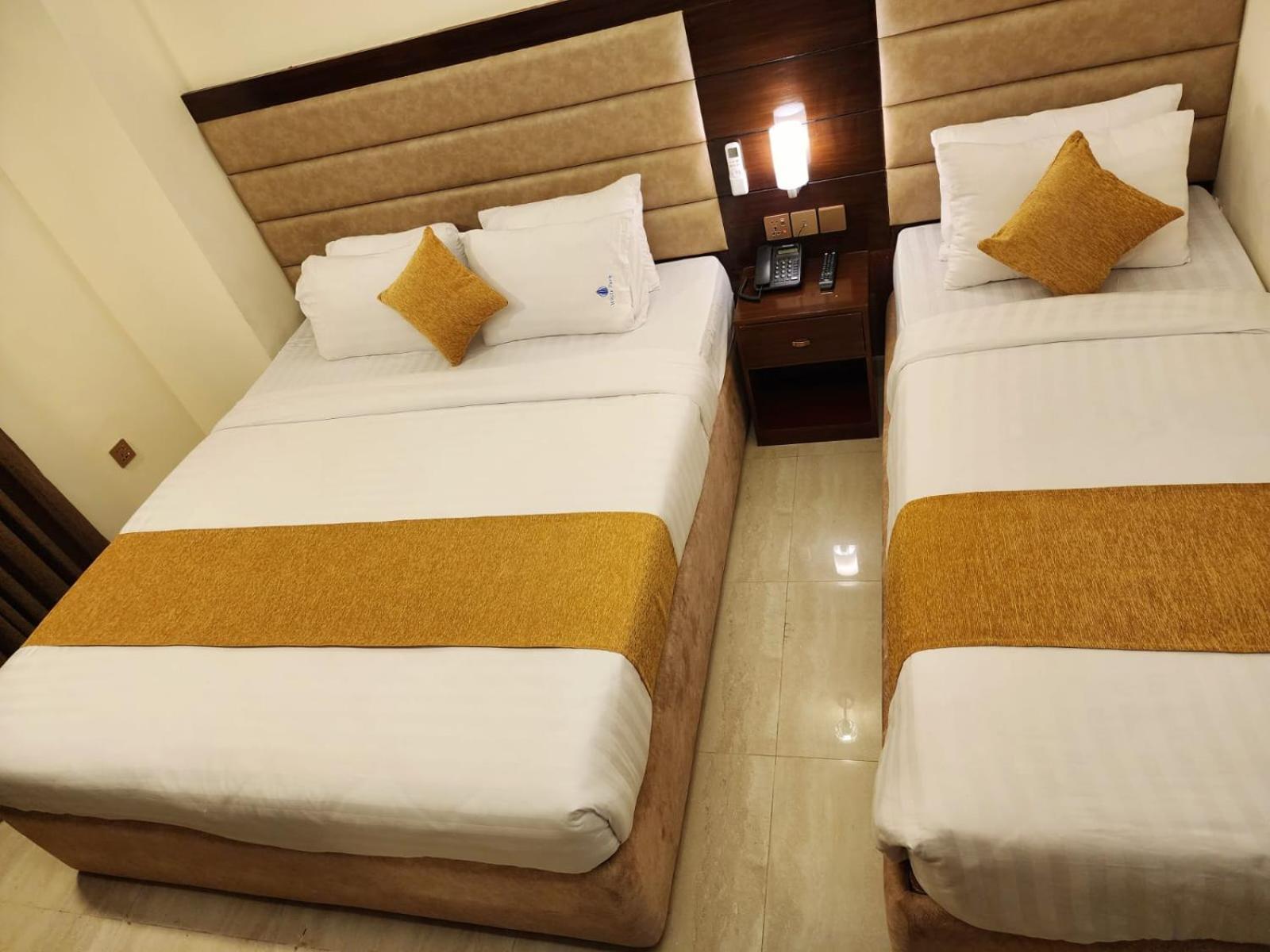 White Park Hotel & Suites Chittagong Exterior foto